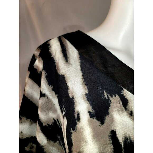 XXI One Shoulder Blouse - Size Medium - Picture 6 of 9